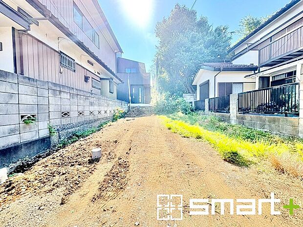 ~資金計画もお任せください~ ・ご見学はもちろん、住宅ローンなど資金面のご相談だけでもお気軽にどうぞ。 ・プロのアドバイザーがお客様にとって最適なプランをご提案させていただきます。
