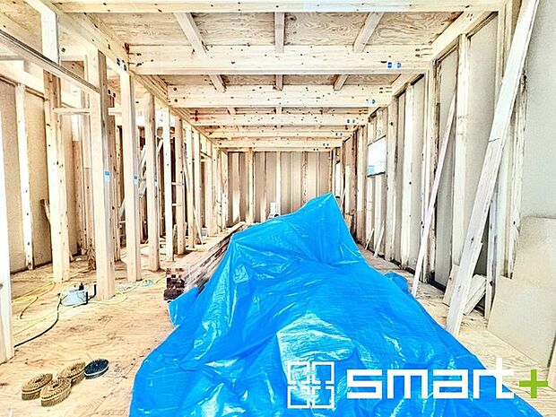 ~風にも強い強靭な建物~ ・住宅性能評価において「耐風等級2」を取得。 ・大型の台風など暴風にも耐える、強靭な建物となっております。