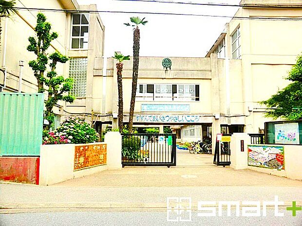 高柳小学校(800m)