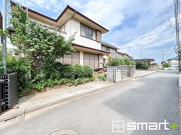 ～更地でお渡しいたします～ ・現況古家が建っておりますが、売主負担にて更地にしてお渡しいたします。 ・解体費用が掛からない分、トータルの金額を抑える事が可能です。
