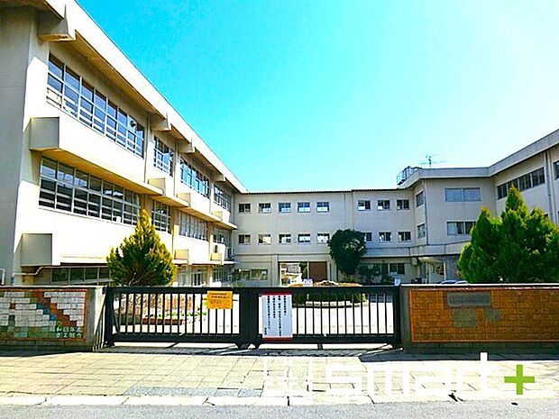 上本郷小学校(800m)