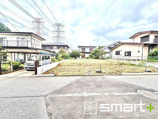 ~利便性に富んだ立地~ ・徒歩圏内にスーパーやコンビニなどの商業施設が揃った利便性の高い住環境です。 ・毎日の生活を快適にしてくれる好立地。