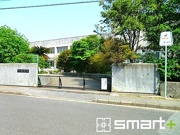 小室中学校(690m)