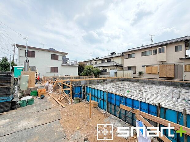 ~ご家族を守る「耐震等級3」~ ・住宅性能評価において「耐震等級3」を取得。地震に強い家であることが証明されております。 ・倒壊の恐れが低くなりますので、地震保険が半額になるメリットも。