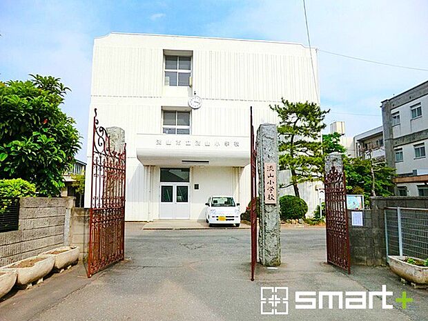 流山市立流山小学校（400m）