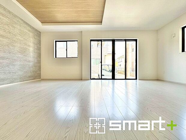 〜家具の配置がしやすい間取〜 ・LDKはリビングとダイニングの境目が分かりやすくなっており、家具の配置がしやすい造り。 ・どんなインテリアにするか考えるだけでも楽しくなりますね。