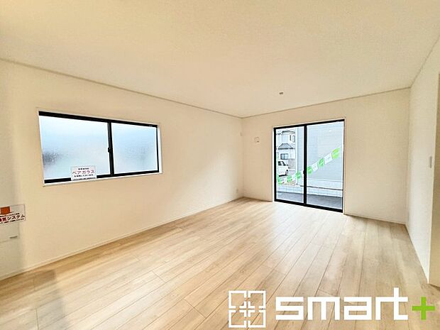 〜家具の配置がしやすい間取〜 ・LDKはリビングとダイニングの境目が分かりやすくなっており、家具の配置がしやすい造り。 ・どんなインテリアにするか考えるだけでも楽しくなりますね。