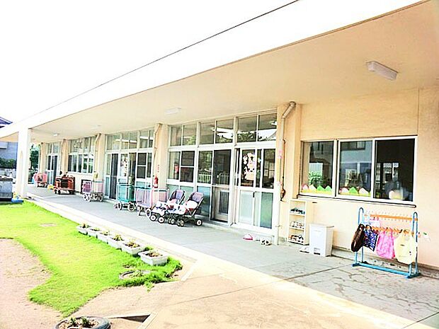 乳児保育所(260m)