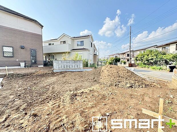 〜ご家族を守る「耐震等級3」〜 ・住宅性能評価において「耐震等級3」を取得。地震に強い家であることが証明されております。 ・倒壊の恐れが低くなりますので、地震保険が半額になるメリットも。 