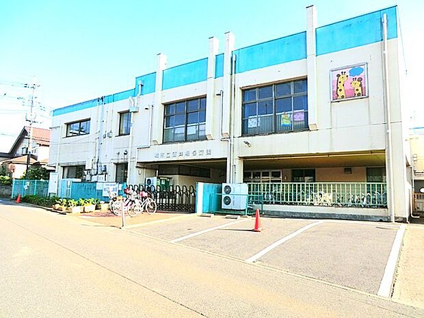 酒井根保育園 (800m)