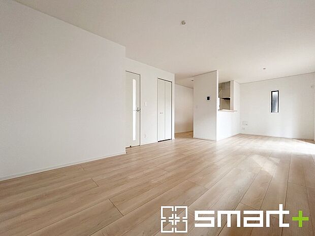 ~家具の配置がしやすい間取~ ・LDKはリビングとダイニングの境目が分かりやすくなっており、家具の配置がしやすい造り。 ・どんなインテリアにするか考えるだけでも楽しくなりますね。