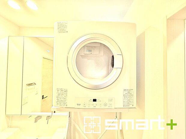 〜標準装備のガス衣類乾燥機〜 ・衣類乾燥機Rinnai乾太くん付きも魅力の一つです。 ・雨の日や花粉の季節でもお洗濯が快適ですね。