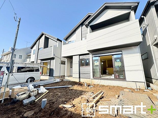 〜ご家族を守る「耐震等級3」〜 ・住宅性能評価において「耐震等級3」を取得。地震に強い家であることが証明されております。 ・倒壊の恐れが低くなりますので、地震保険が半額になるメリットも。 