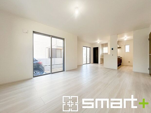 ~家具の配置がしやすい間取~ ・LDKはリビングとダイニングの境目が分かりやすくなっており、家具の配置がしやすい造り。 ・どんなインテリアにするか考えるだけでも楽しくなりますね。