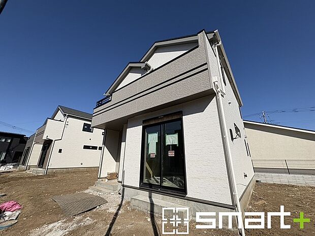 〜ご家族を守る「耐震等級3」〜 ・住宅性能評価において「耐震等級3」を取得。地震に強い家であることが証明されております。 ・倒壊の恐れが低くなりますので、地震保険が半額になるメリットも。 