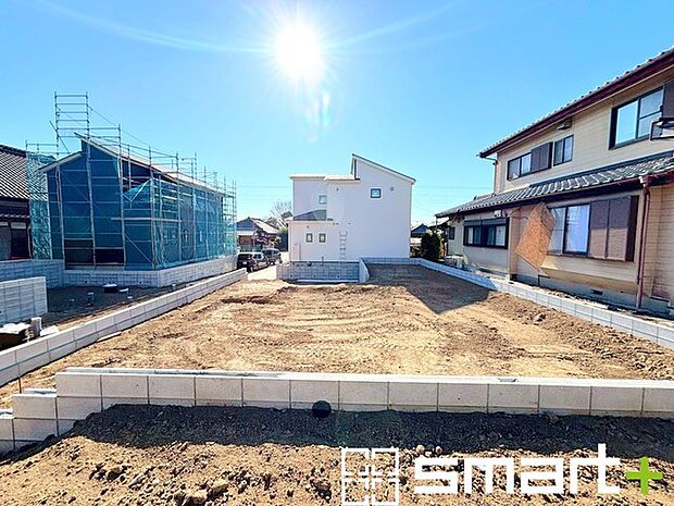 〜完成物件もご案内可能〜 ・ご案内時には実際の立地に加え、同メーカー・同仕様の完成物件もご案内可能です。 ・ぜひ現地と建物をご覧いただき、具体的にイメージしてみてくださいませ。 