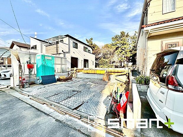 〜ご家族を守る「耐震等級3」〜 ・住宅性能評価において「耐震等級3」を取得。地震に強い家であることが証明されております。 ・倒壊の恐れが低くなりますので、地震保険が半額になるメリットも。