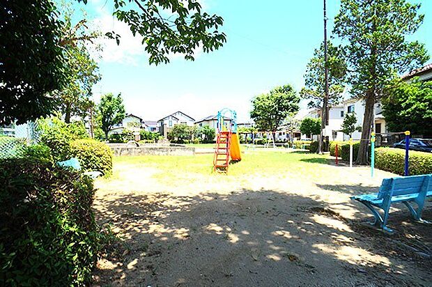 日の出町西公園(450m)