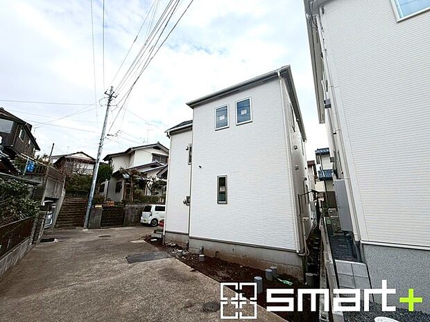 ~資金計画もお任せください~ ・ご見学はもちろん、住宅ローンなど資金面のご相談だけでもお気軽にどうぞ。 ・プロのアドバイザーがお客様にとって最適なプランをご提案させていただきます。