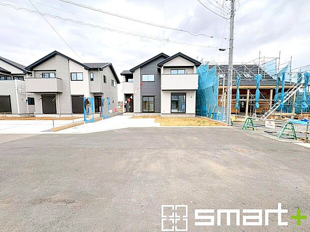 ～資金計画もお任せください～ ・ご見学はもちろん、住宅ローンなど資金面のご相談だけでもお気軽にどうぞ。 ・プロのアドバイザーがお客様にとって最適なプランをご提案させていただきます。 