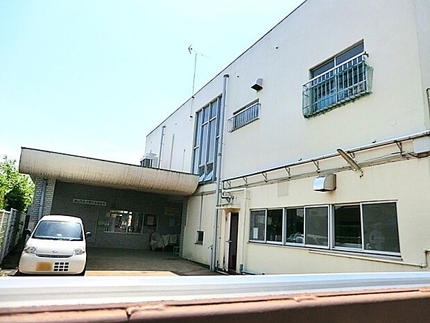 中野久木保育所 (650m)