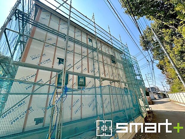 ～ご家族を守る「耐震等級3」～ ・住宅性能評価において「耐震等級3」を取得。地震に強い家であることが証明されております。 ・倒壊の恐れが低くなりますので、地震保険が半額になるメリットも。 