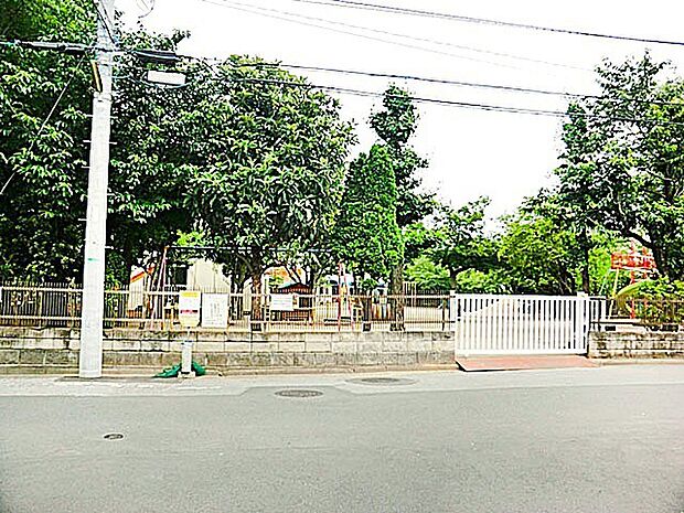 大津ケ丘幼稚園(160m)