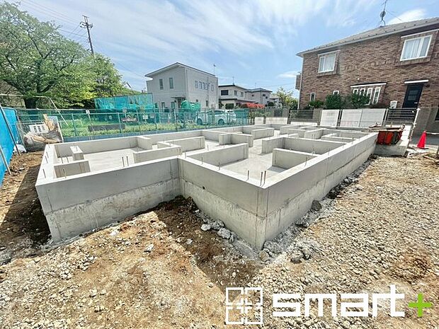 ~ご家族を守る「耐震等級3」~ ・住宅性能評価において「耐震等級3」を取得。地震に強い家であることが証明されております。 ・倒壊の恐れが低くなりますので、地震保険が半額になるメリットも。