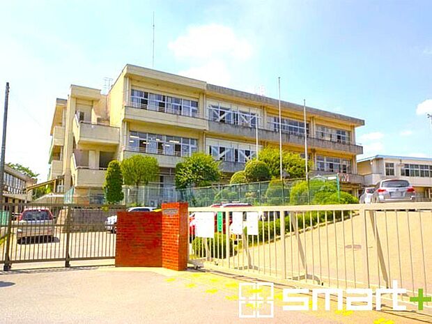 土小学校(970m)
