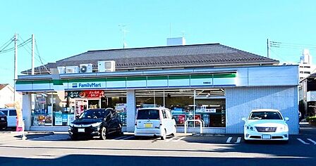 ファミリーマート　柏富里店（600m）