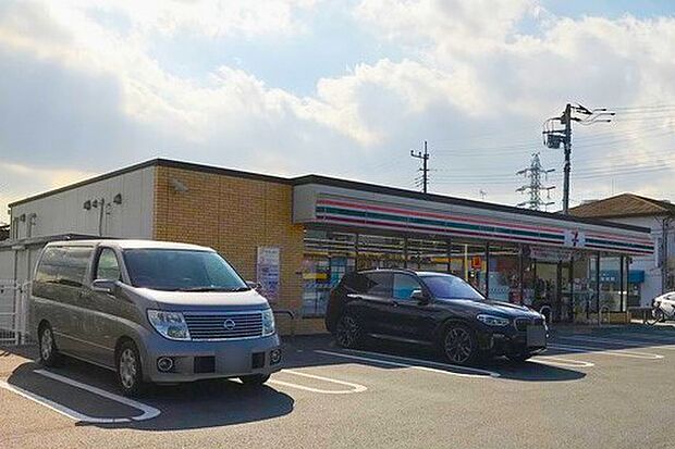 セブンイレブン柏豊住3丁目店(450m)