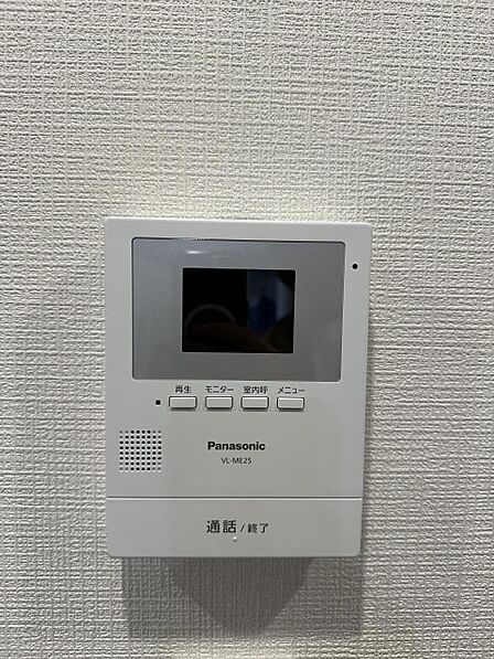 防犯面に配慮されたTVモニター付きインターホン