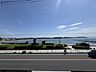 周辺：海沿いの贅沢なロケーションです