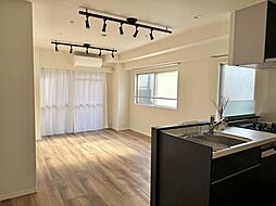 麻布イースト 1LDKのリビング/ダイニング