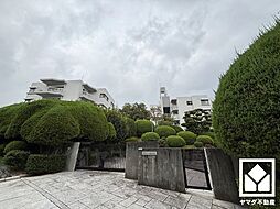 メゾン越木岩A棟