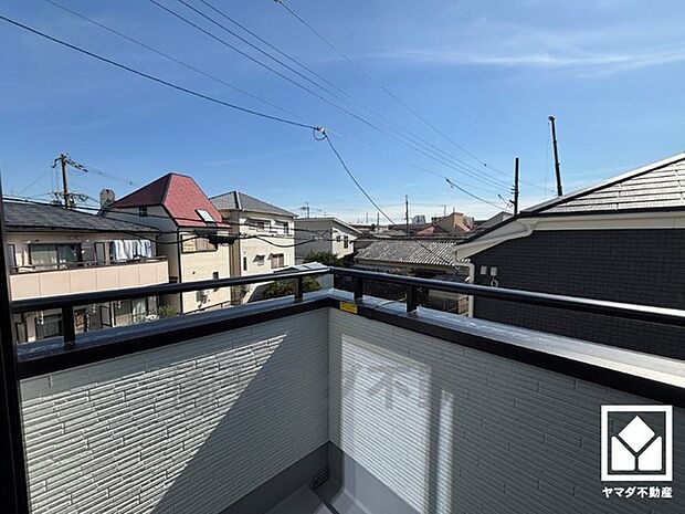 2025年9月完成済みのため、即ご入居いただけます。当日案内も可能ですのでぜひお問い合わせください。事前にご予約頂きましたら、営業時間外のご案内等も可能です。