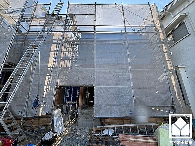 毎日の家事の負担を軽減でき、水道代の節約にもなる食器洗乾燥機付き。