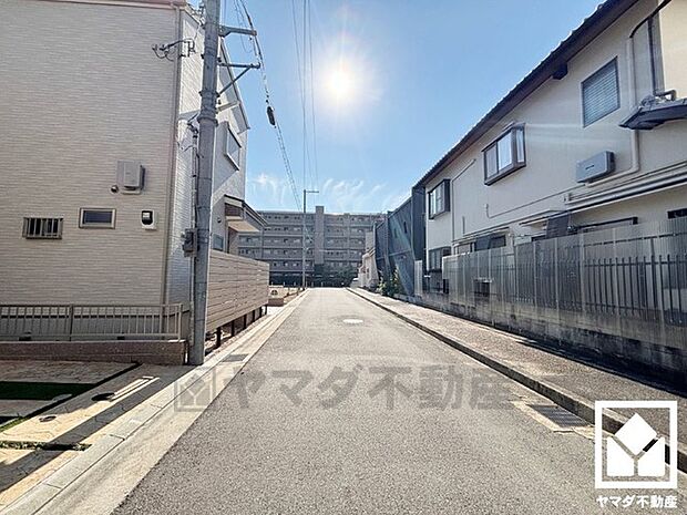 3段階中最も高いレベルの耐震等級3を取得。制震装置(TRCダンパー)も搭載し、災害復興拠点に求められる水準の耐震性を備えた繰り返す地震にも強い住宅で、安心してお住まいいただけます。