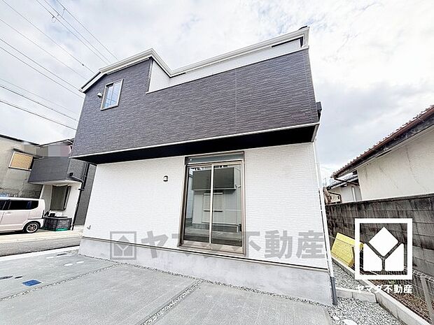 4沿線利用可能で、毎日の通勤・通学だけでなく、休日のお出かけまで利便性に優れています。