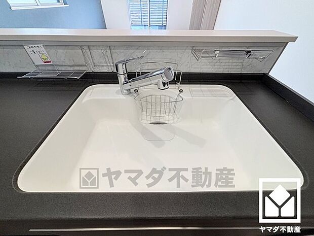 清潔感あふれるシンクで、毎日を気持ちよくスタート。