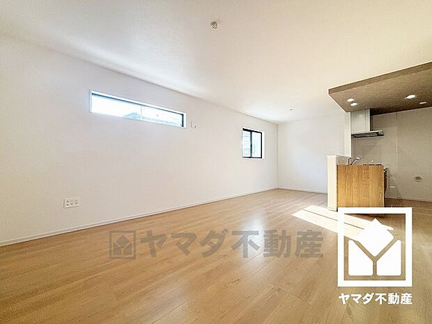 自然光を取り込む、開放感あふれる暮らし。隅々まで光が降り注ぎ、明るく心地の良い空間。