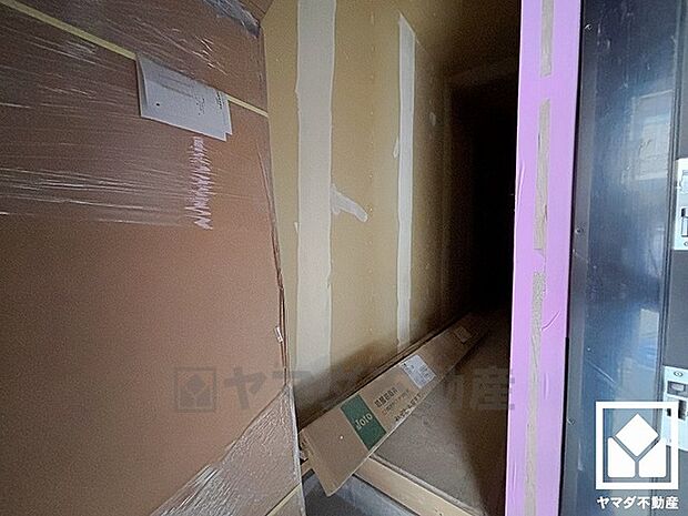 ガス衣類乾燥機「乾太くん」付き。雨や花粉、PM2.5などが気になる日でも、天候に左右されずふんわりと洗濯物を乾かせます。シワがつきにくいのも嬉しいポイント。