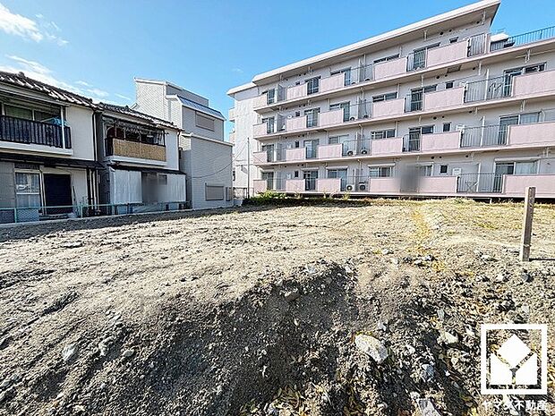 2階ホールにも収納があり、住空間を広々お使いいただけます。