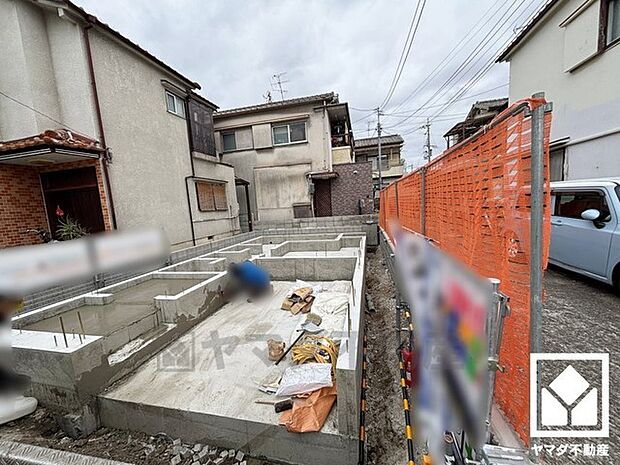 3段階中最も高いレベルの耐震等級3を取得。災害復興拠点に求められる水準の耐震性を備えた住宅で、安心してお住まいいただけます。