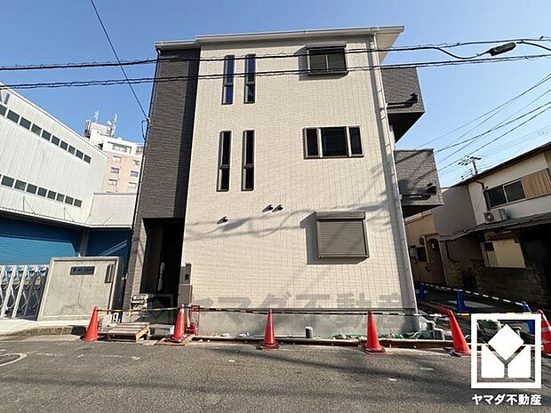 温水洗浄便座付きで、季節を問わずいつでも温かい便座をお使いいただけます。