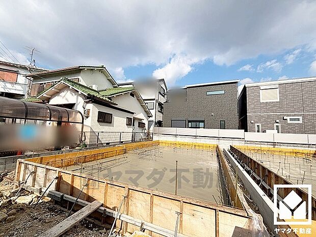 省エネ基準適合住宅で、光熱費などのランニングコストを抑えられます。夏は涼しく、冬は暖かい、季節に関わらず快適に過ごせる住宅です。