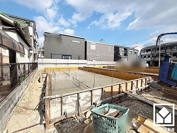 リーブルガーデン尼崎市常松3期全4棟の1号棟です。区画それぞれ間取りが違うので、ライフスタイルに合わせてご検討ください。