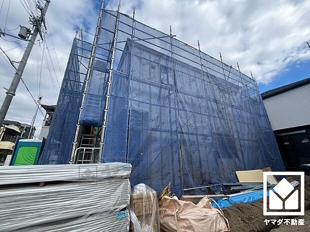 毎日の家事の負担を軽減でき、水道代の節約にもなる食器洗乾燥機付き。