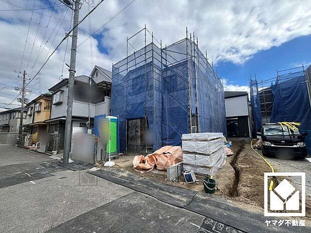 トイレは温水洗浄便座付きで、季節を問わずいつでも温かい便座をお使いいただけます。