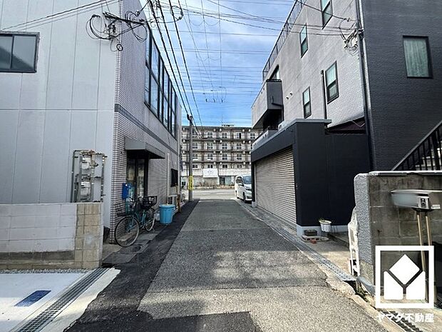 3段階中最も高いレベルの耐震等級3を取得。災害復興拠点に求められる水準の耐震性を備えた住宅で、安心してお住まいいただけます。